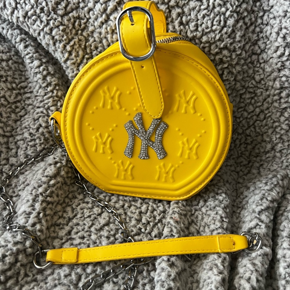 Yellow NY Yankees Mini Canteen Crossbody Bag with Silver Chain